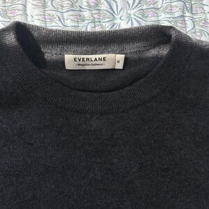 Everlane cashmere Men's Dark Gray Crewneck Sweater